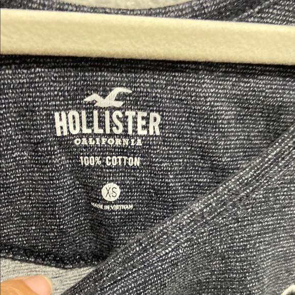 Hollister Blue Tank Top Classic Crew Neck - Picture 2 of 4